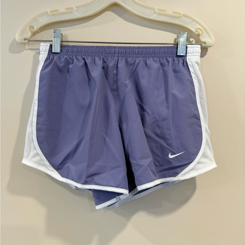 🔥NWT Nike Women's Purple Running Shorts🔥